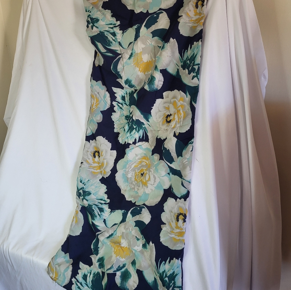 Victoria's secret PINK Pillow Case Rare Blue floral print 18 x 43" good conditio
